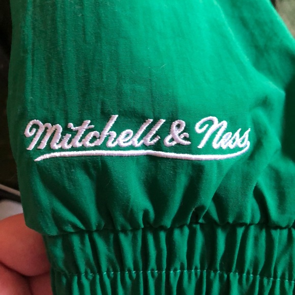 Mens Mitchell & Ness retro Celtics jacket - Picture 3 of 7